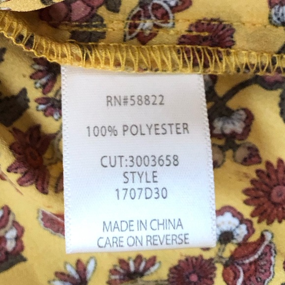 NEW Max Studio Yellow Floral Print Tie Neck Long Sleeve Release Pleat Blouse MED - Picture 11 of 12